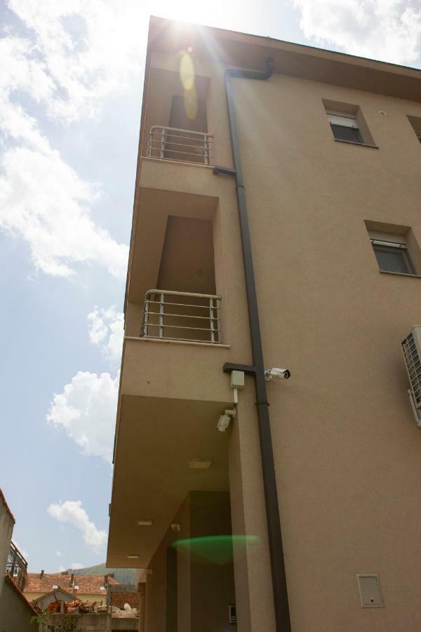 Ina Apartments Mostar Exterior photo